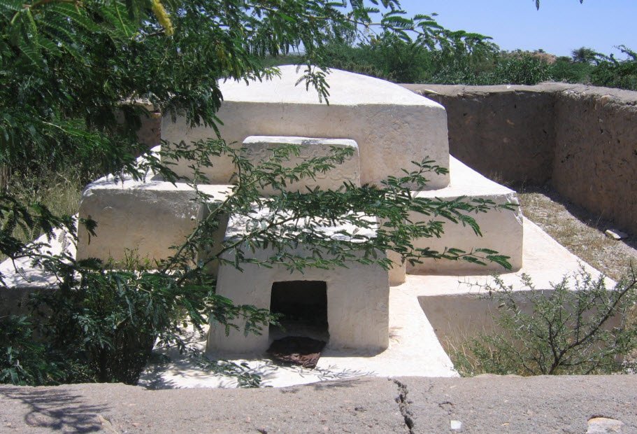 Sheikh Yusuf al-Kownayn Tomb, Aw Barkhadle, Woqooyi Galbeed, Somalia